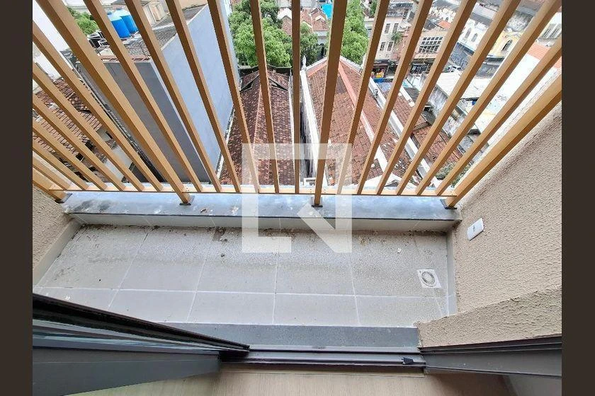Apartamento de 1 dormitorio con cocina abierta y balcón — photo 13
