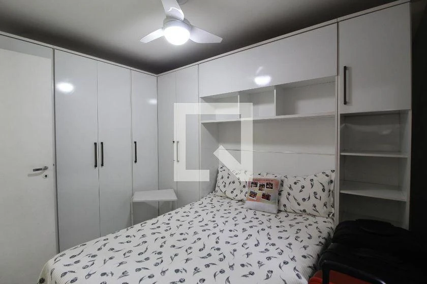 Apartamento amueblado de 3 dormitorios con balcón acristalado — photo 7