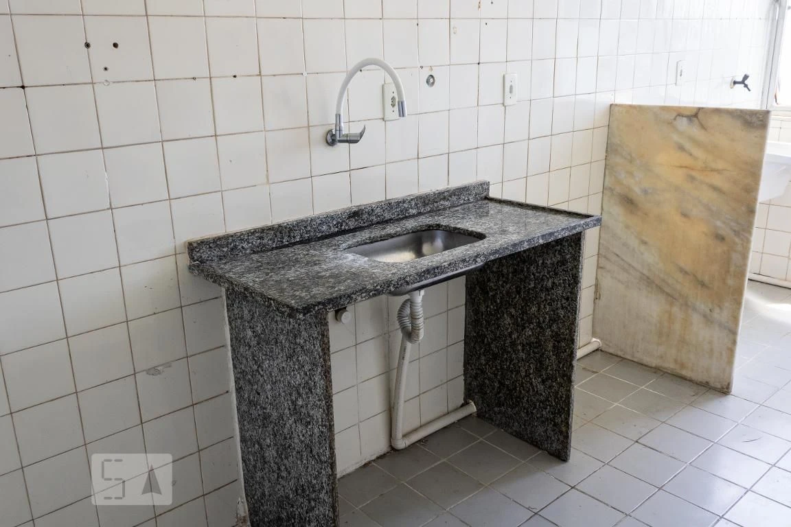 Unfurnished 2-bedroom apartment with 1 parking space — photo 28