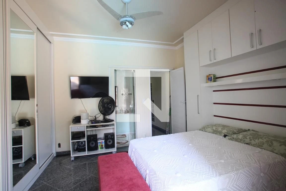 5-bedroom house with a bathtub in Rio de Janeiro — photo 88