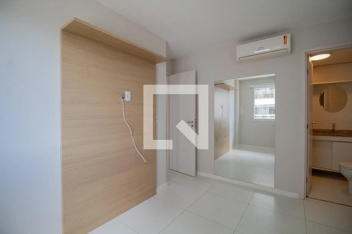 3-bedroom apartment in a building with a sauna — photo 35