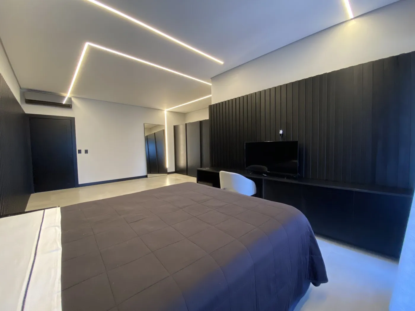 Меблированный дом 513 м²: 5 спален и 6 ванных — photo 38