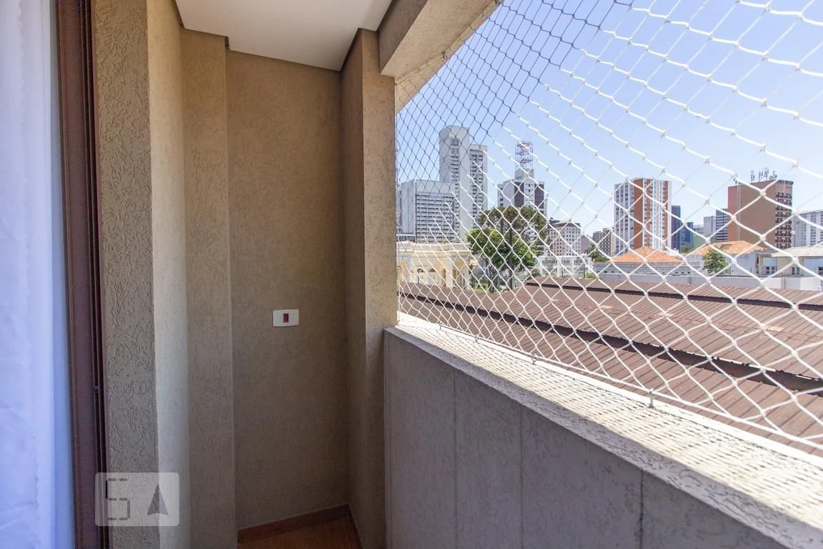 Studio de 27 m² com espaço de home office e máquina de lavar — photo 25
