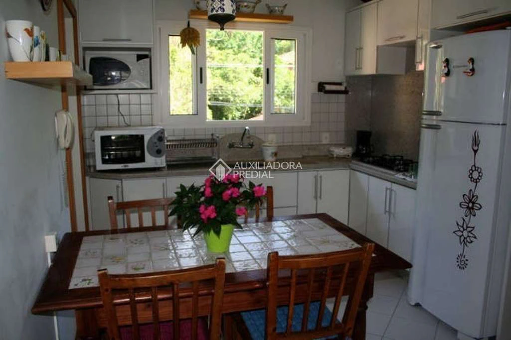 126 m² apartment with 3 bedrooms and 2 en-suite — photo 2