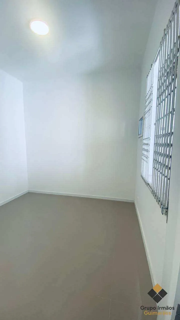 House in a courtyard with 2 bedrooms and 2 baths, 75 m² — photo 8