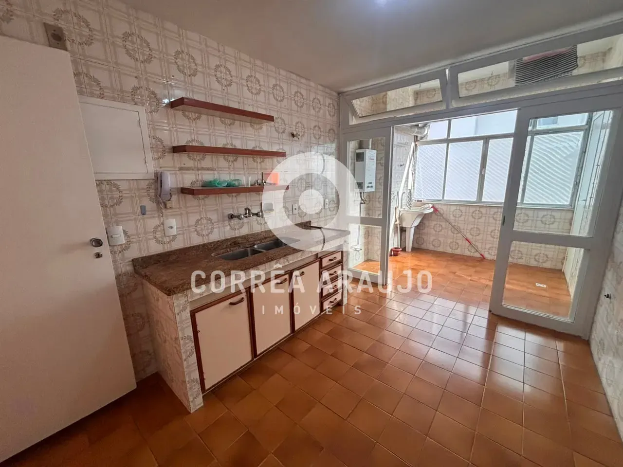 Apartamento de 160 m² com 3 quartos, 2 banheiros e varanda — photo 8
