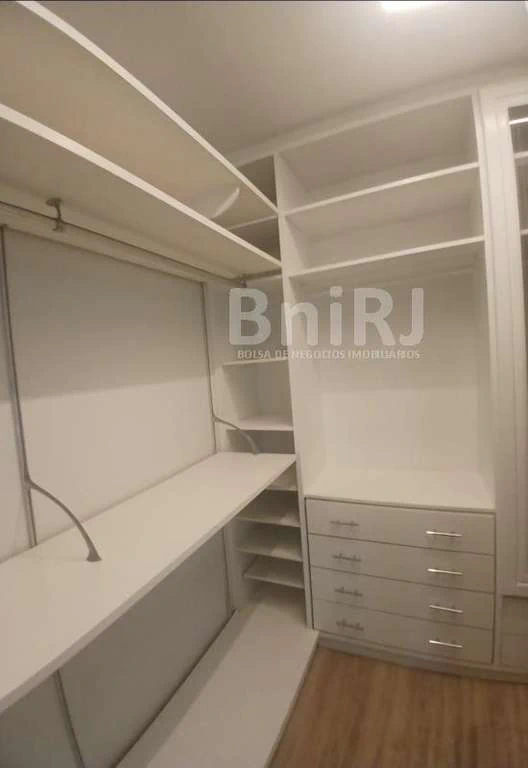 4-bedroom apartment with 2 en-suite baths and a guest WC — photo 22