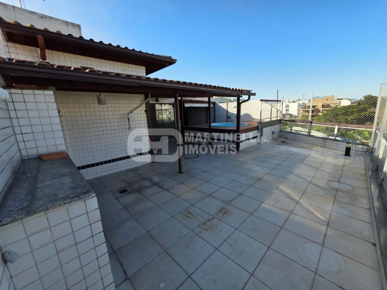 Top-floor duplex with 4 bedrooms and 5 bathrooms — photo 4