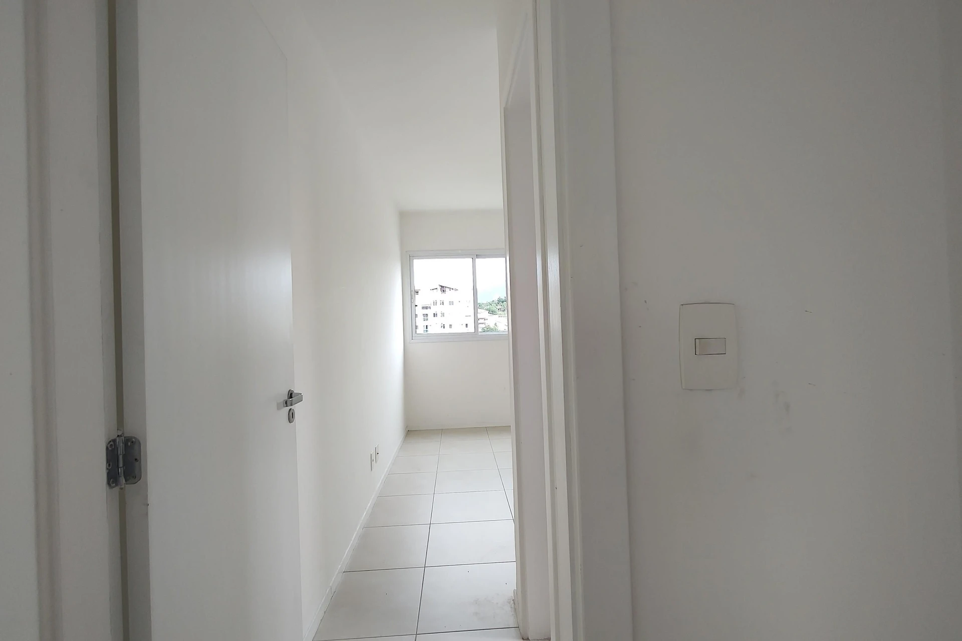 2-bedroom apartment with 1 en-suite and balcony — photo 48