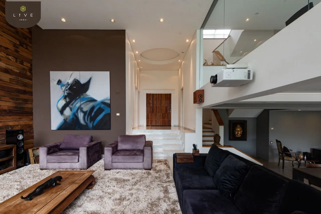 House with 4 bedrooms and mountain view — photo 6