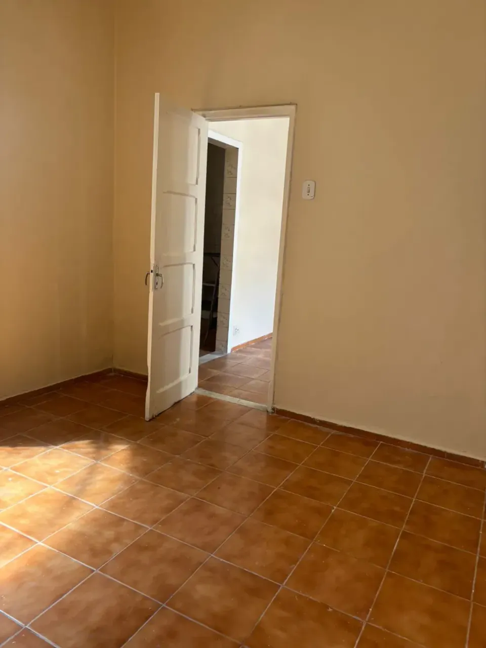 Casa sem mobília com 1 quarto e 1 banheiro — photo 15