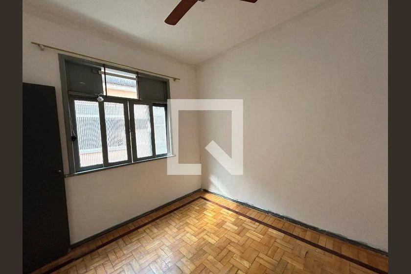 Деревянный пол или ламинат и 2 спальни: дом 80 м² — photo 4