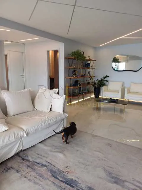Furnished 3-bedroom apartment with enclosed balcony — photo 5