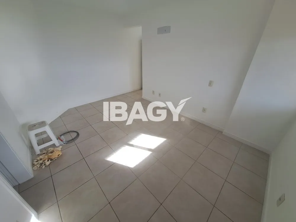 3-bedroom 196 m² apartment with 2 parking spots and balcony — photo 30