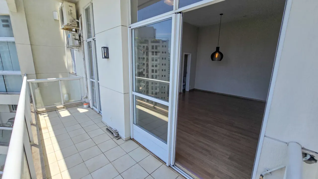 Water view in a one-bedroom apartment, 70 m² — photo 17