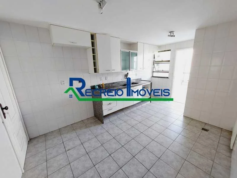 Apartamento, 217 m², com piso de madeira ou laminado — photo 3