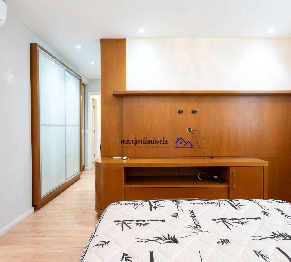 Washing machine in a 3-bedroom apartment, 118 m² — photo 10