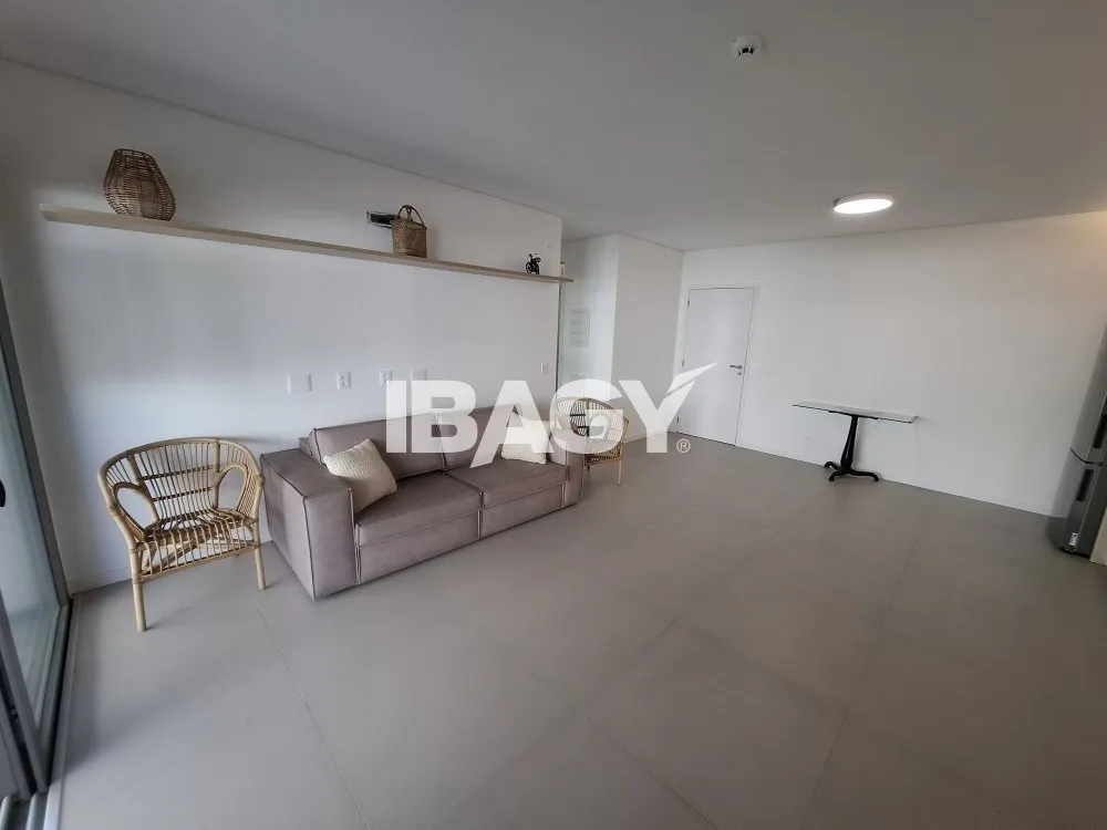 Apartamento amueblado de 2 dormitorios con suite y 2 plazas — photo 8
