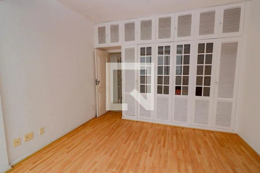 626 m² penthouse with 4 bedrooms and 3 parking spaces — photo 43