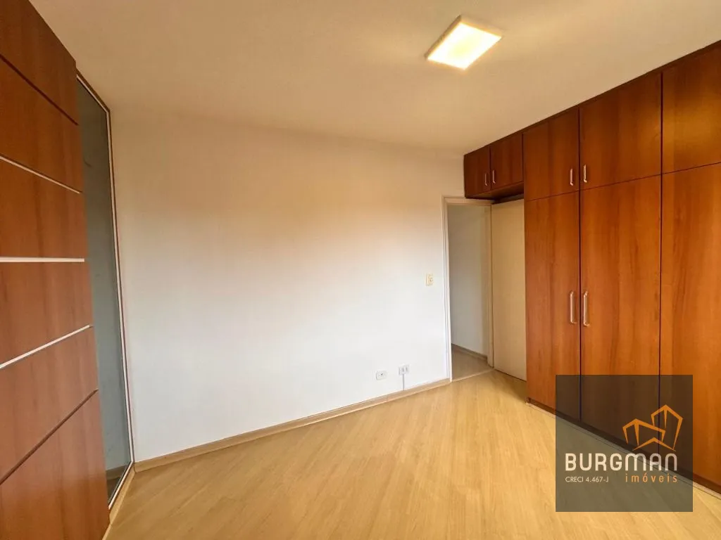 2-bedroom apartment with 1 bathroom and an open-plan kitchen — photo 23