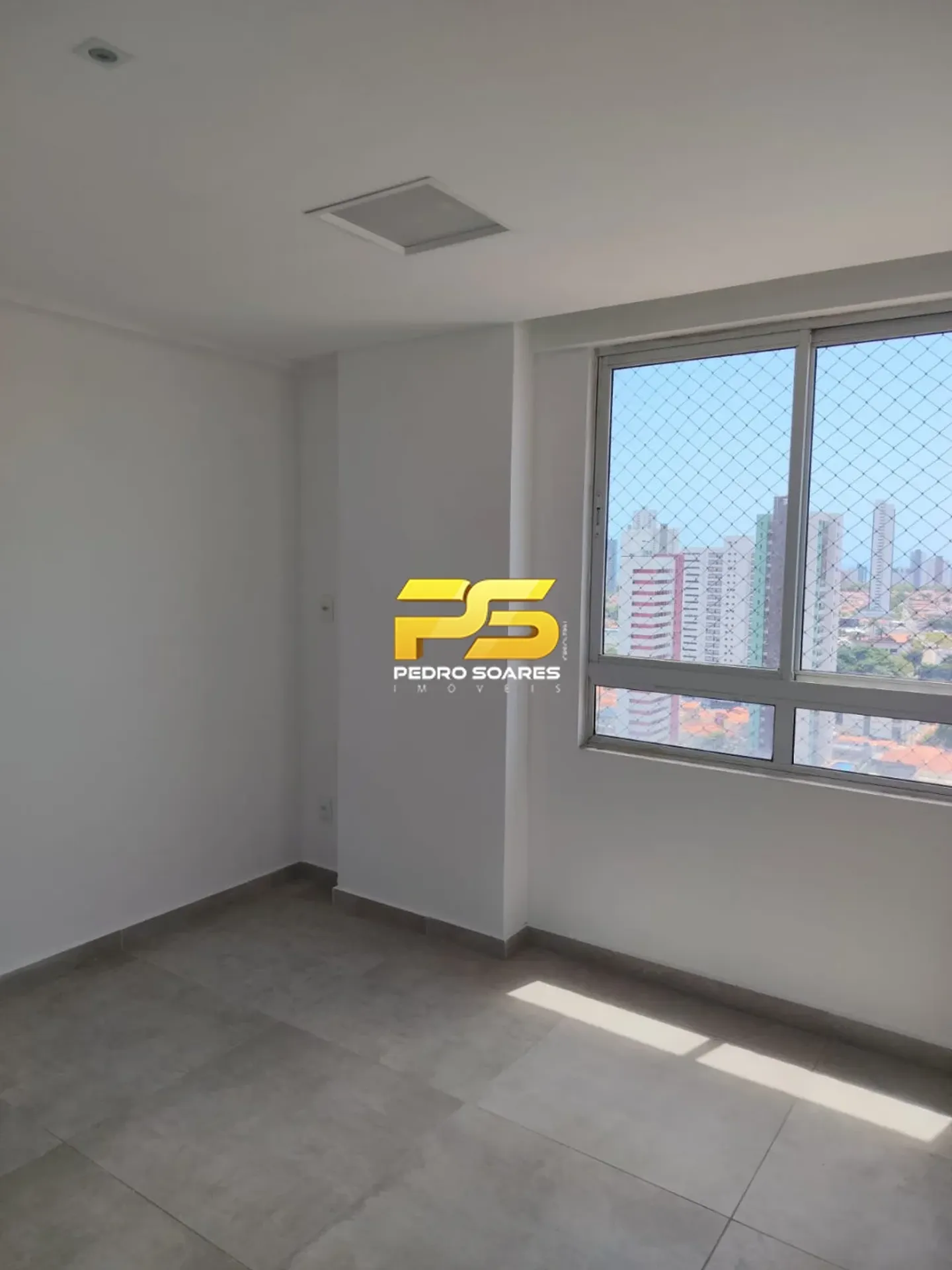 Квартира 186 м² с джакузи и застеклённым балконом — photo 7