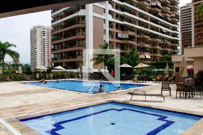101 m² apartment with 2 en-suite bedrooms and balcony — photo 33