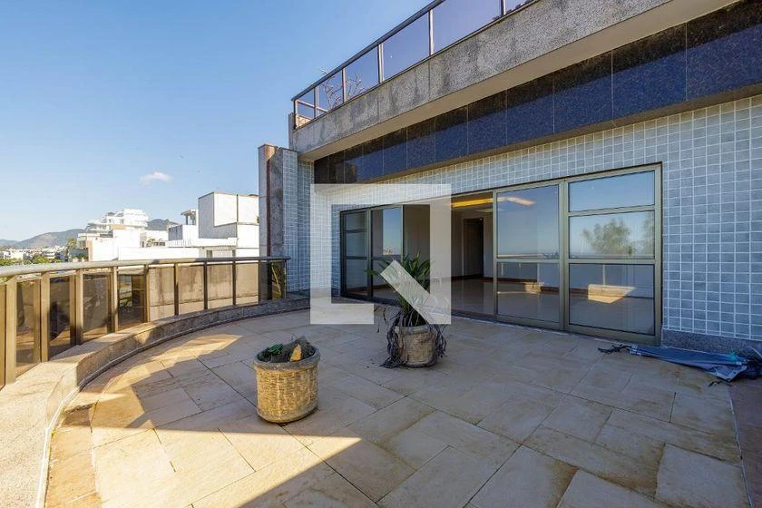 400 m² apartment with 5 en-suite bedrooms and 3 parking — photo 4