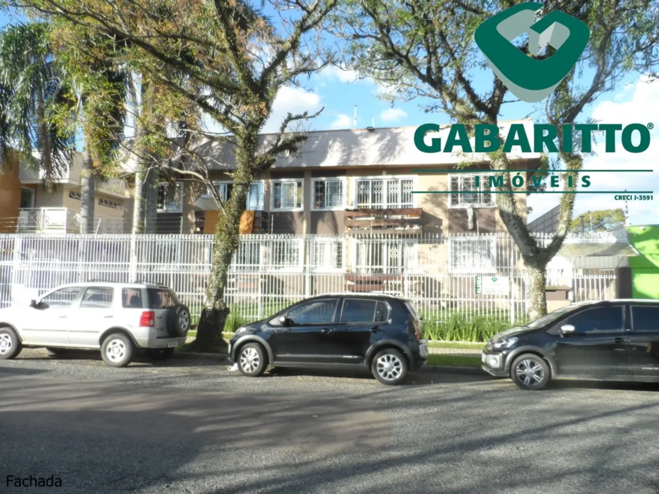 1-bedroom apartment with a balcony and 62 m² — photo 2