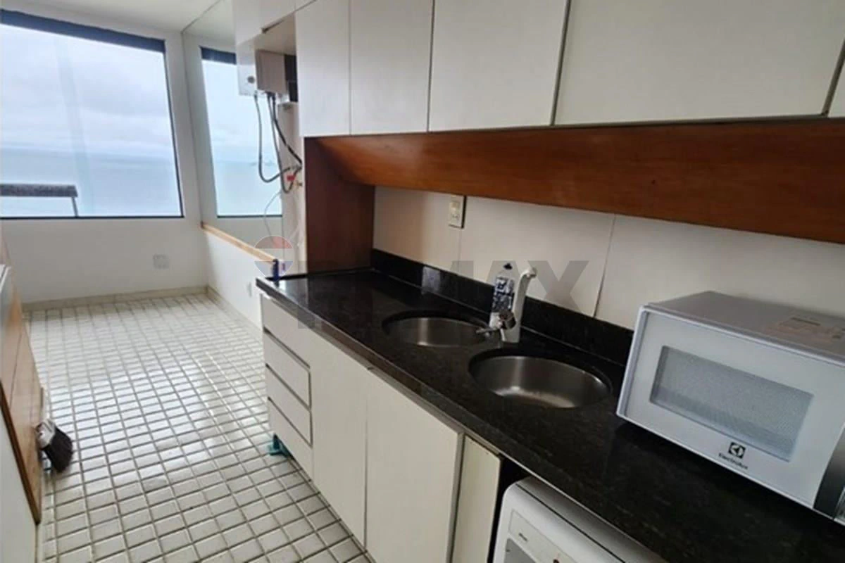 Apartamento de 1 quarto com sacada de vidro e 67 m² — photo 5