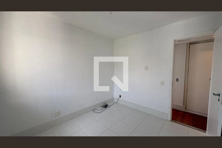 Apartment, 123 m², with a glass-enclosed balcony — photo 36