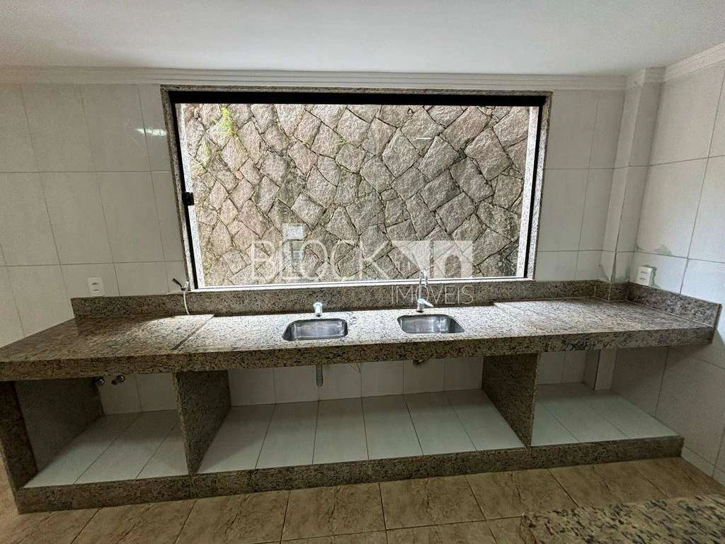 Condominium house with open-air pool and 3 suites — photo 27