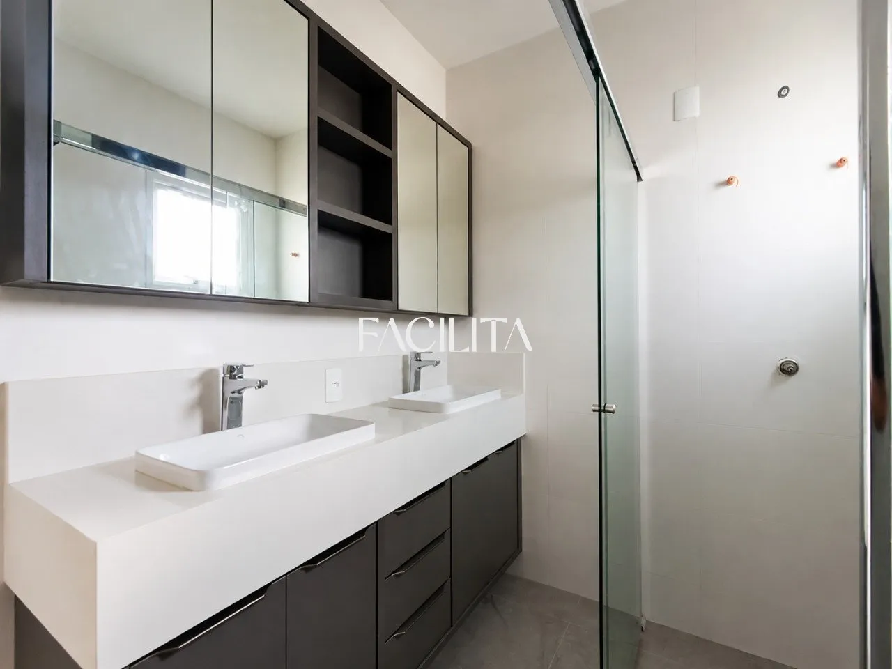 Casa de alquiler con 4 suites y 5 baños — photo 16