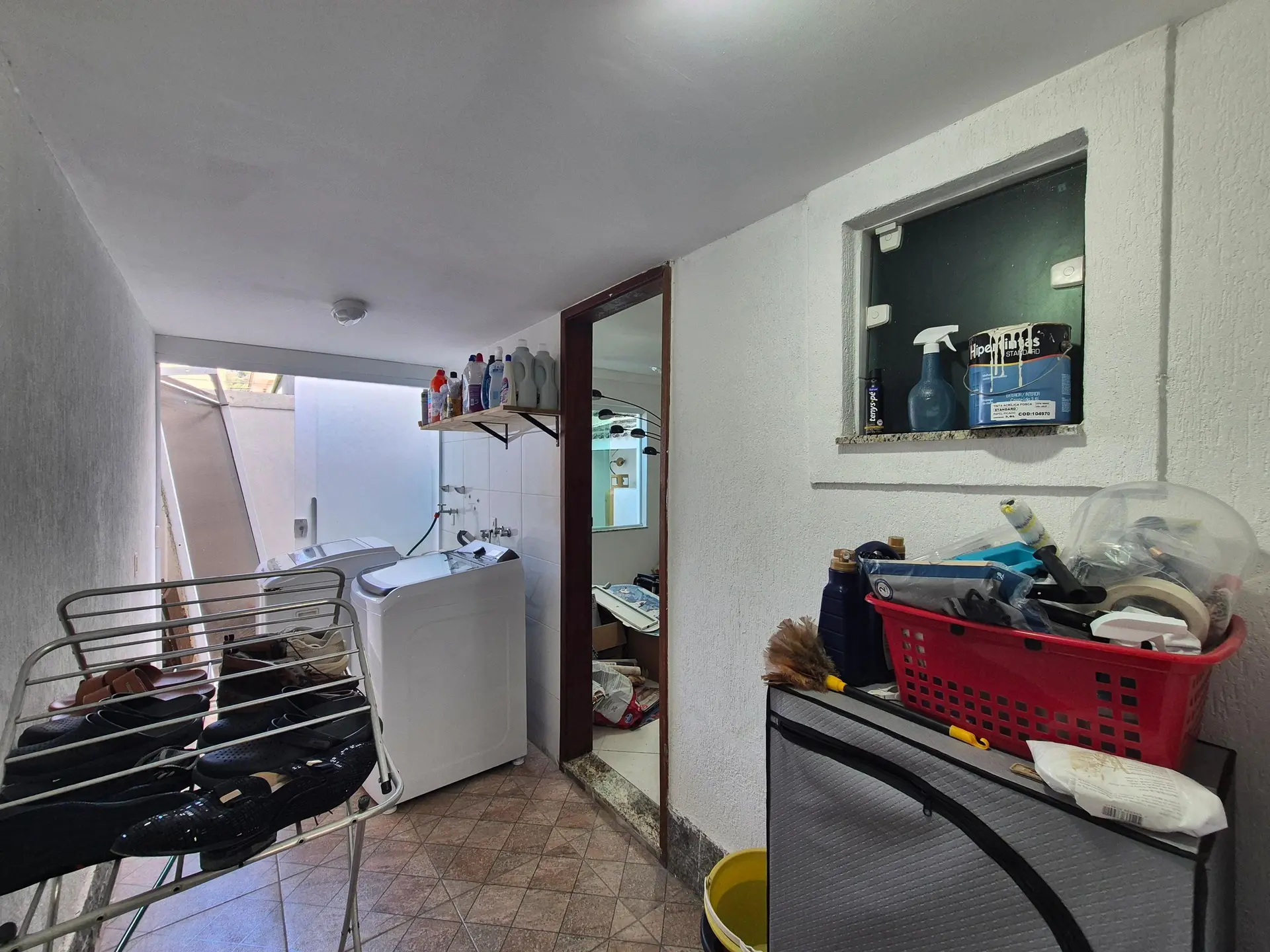Furnished house with 4 bedrooms and a balcony — photo 33