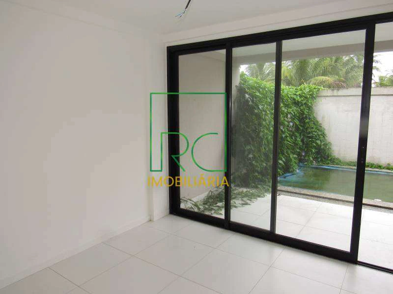 Casa com 3 quartos e cozinha independente de 263 m² — photo 5