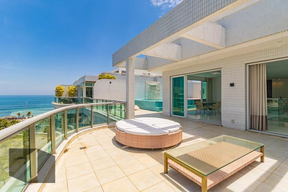 Apartamento sem mobília de 575 m² com 4 suítes — photo 2