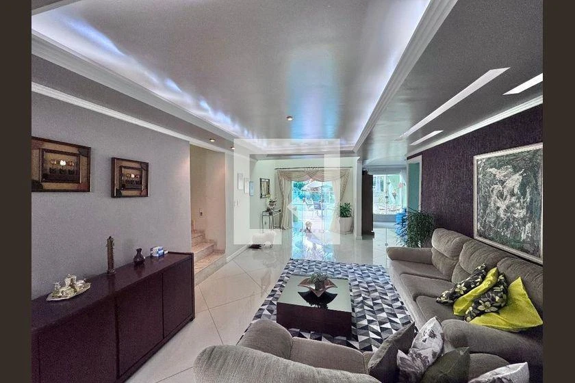 Furnished house with a closed kitchen and 4 en-suites — photo 31