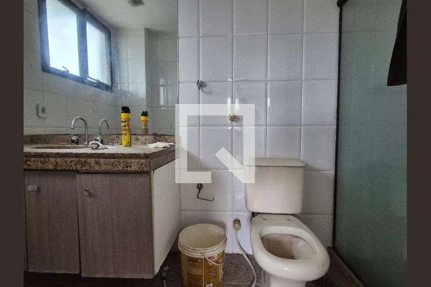 3-bedroom apartment, 1 with its own bathroom, 152 m² — photo 22