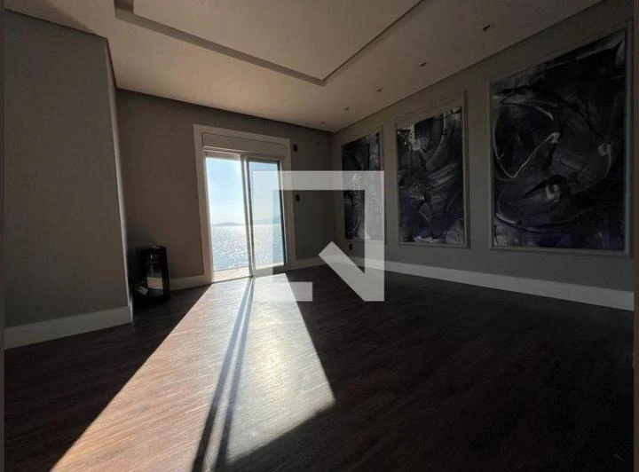 Rental house with 3 bedrooms and 330 m² of space — photo 3