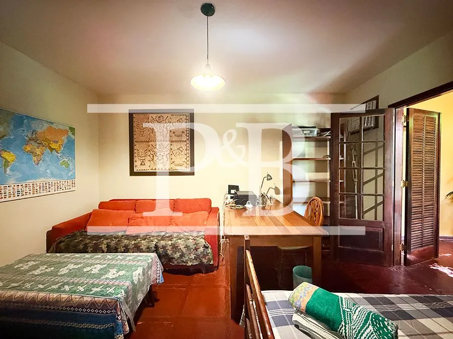 Casa com 4 dormitórios e varanda com churrasqueira — photo 39