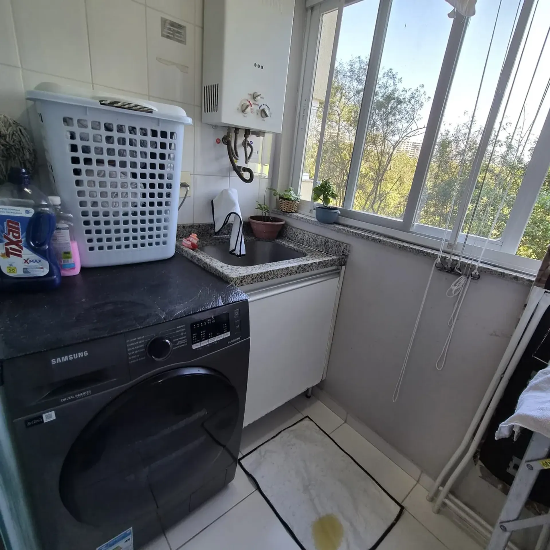 74 m² apartment with a washing machine and a home office — photo 19