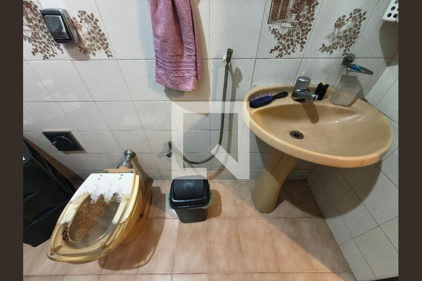 Furnished 240 m² house with 5 bedrooms and 5 bathrooms — photo 2
