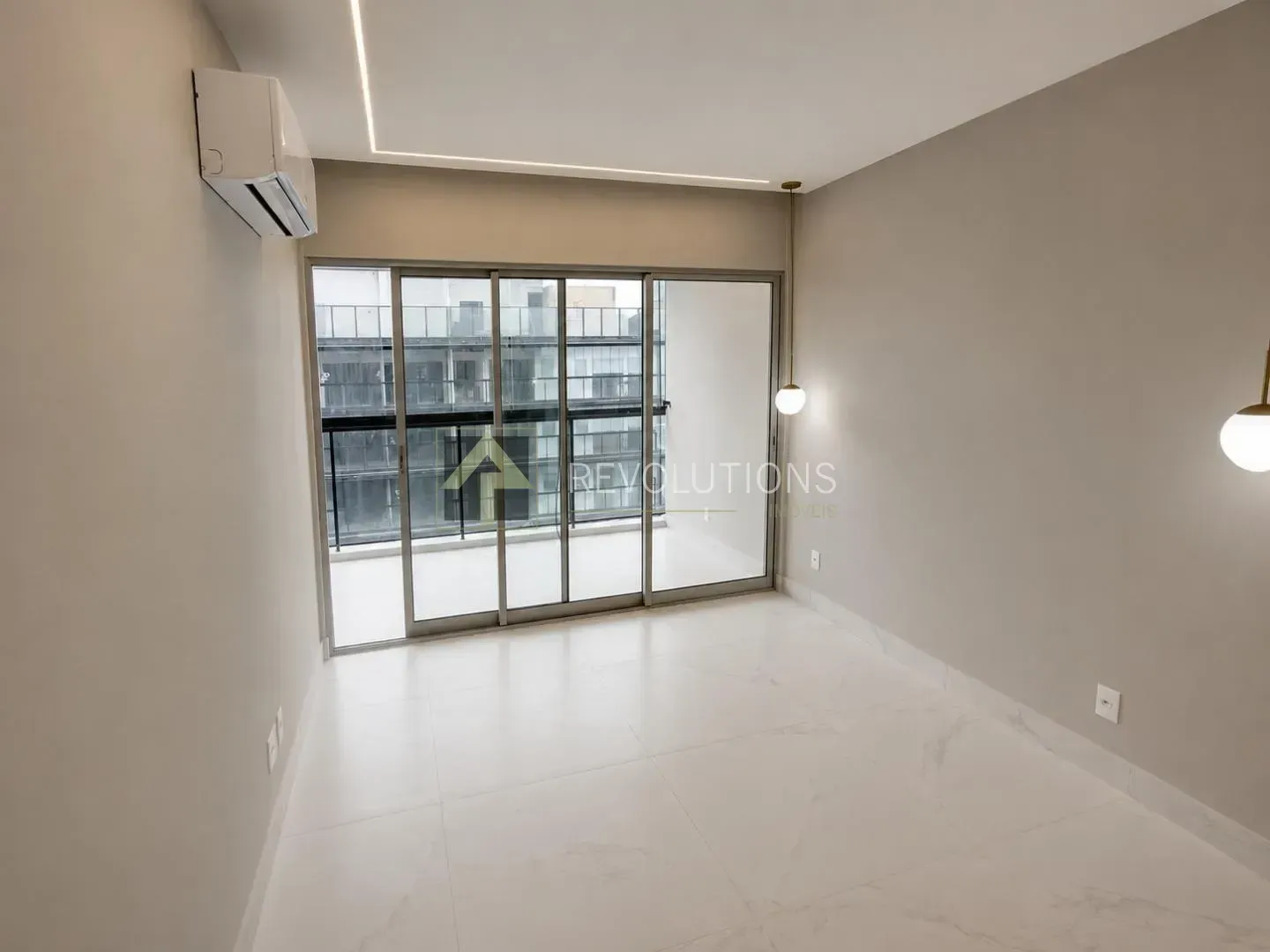2-bedroom apartment with 2 bathrooms and 2 parking — photo 5