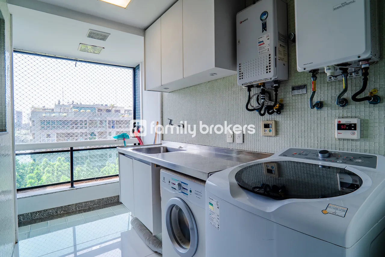 Furnished apartment with 4 bedrooms and a gas kitchen — photo 15