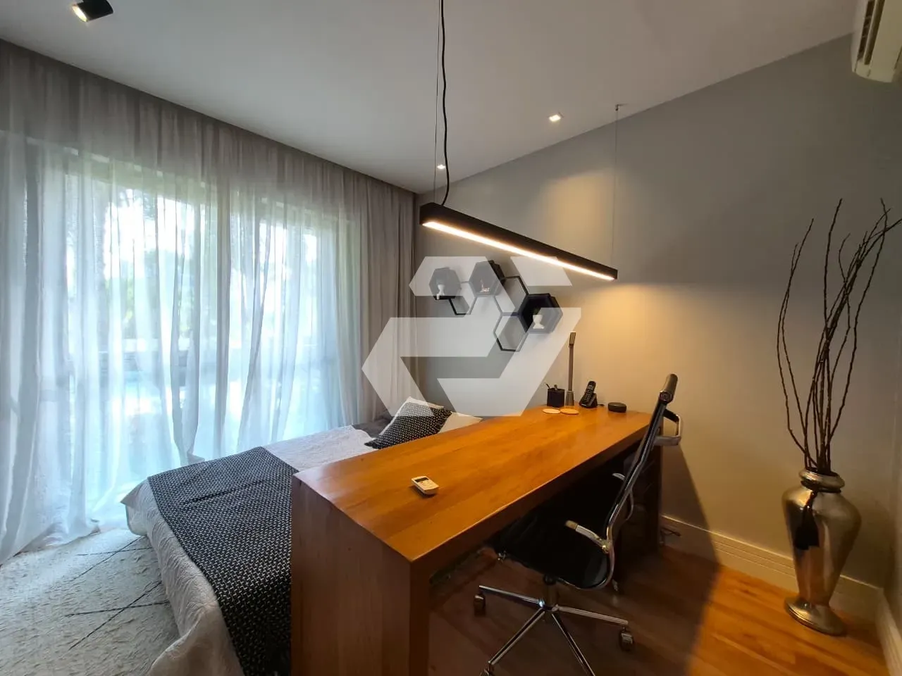 4-bedroom, 5-bath apartment with balcony and 3 parking — photo 31