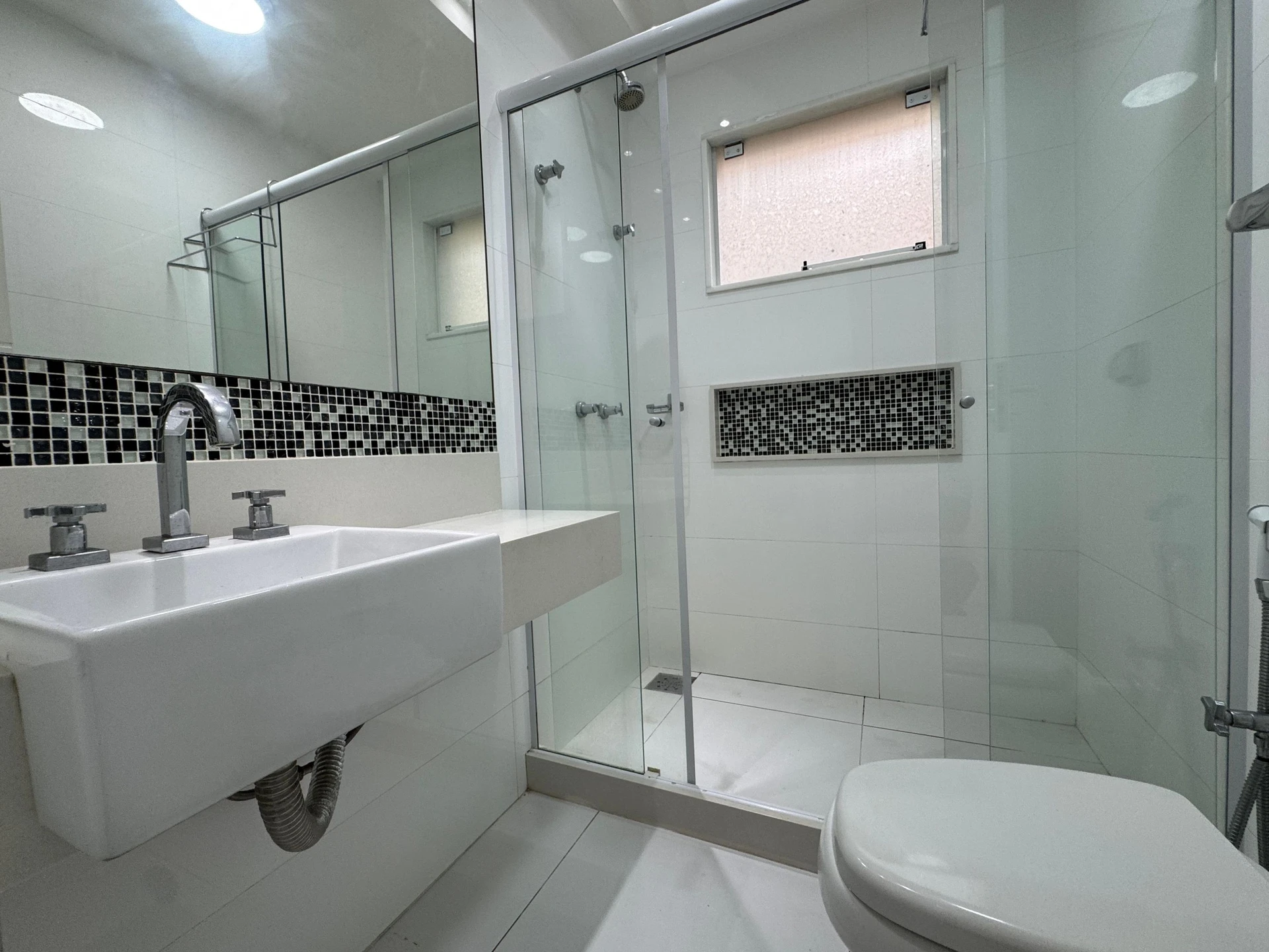 Casa mobiliada de 6 quartos com jacuzzi — photo 75