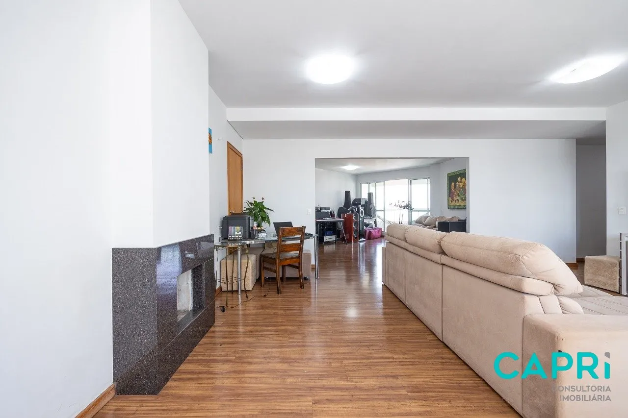 Furnished 318 m² apartment with 4 bedrooms and 3 parking — photo 90