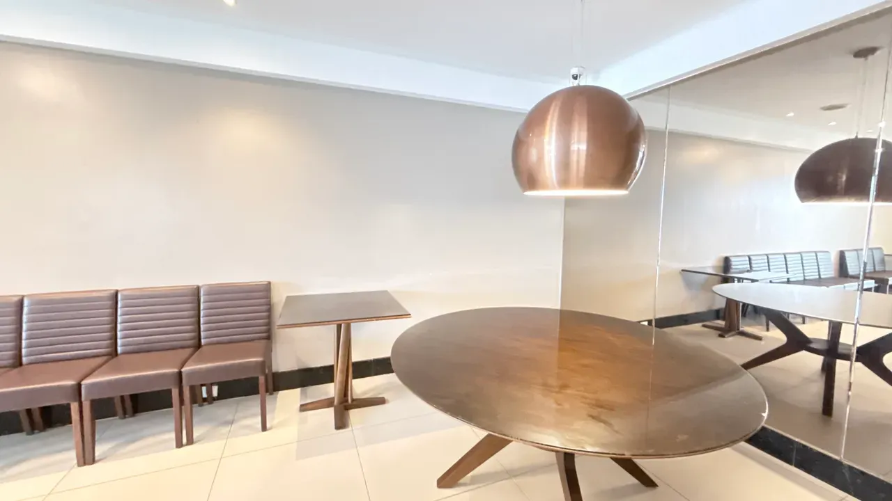 Furnished apartment with open kitchen and 4 en-suites — photo 17