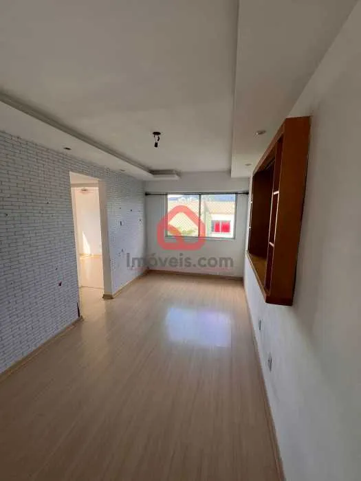 Furnished apartment, 50 m², with floor-to-ceiling windows — photo 5