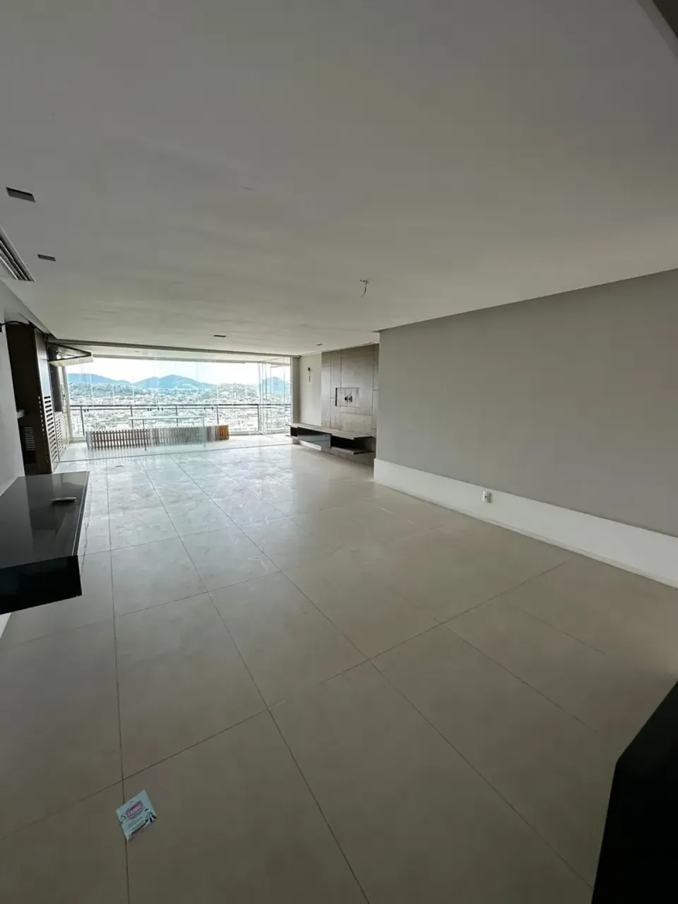 171 m² apartment for rent with 3 bedrooms and 5 baths — photo 11