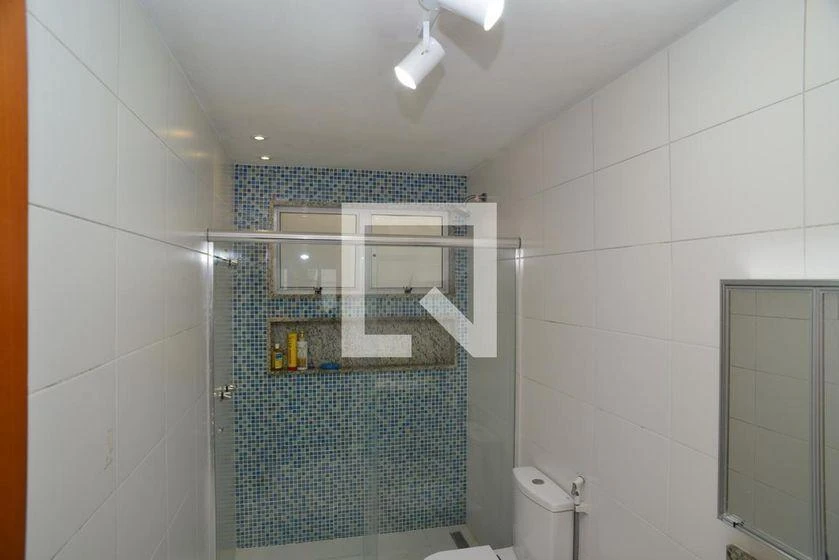 Furnished apartment, 300 m², with a glass-enclosed balcony — photo 45